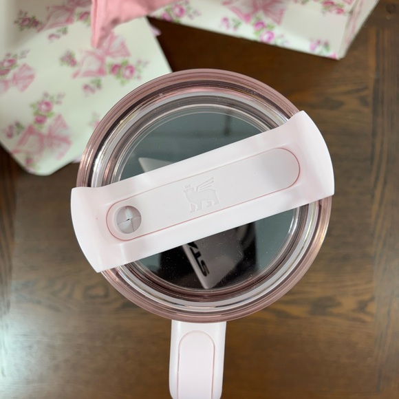 Love Shack Fancy x Stanley Tumbler 40oz Rosa Beaux Bow New in Box - Picture 6 of 8